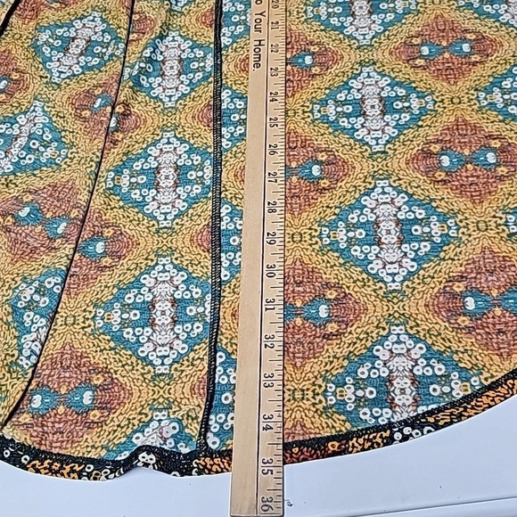 LuLaRoe Kimomo Sz M Like New - Picture 6 of 8